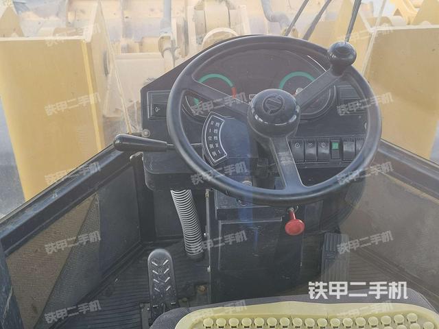 仪表盘（驾驶室部分）