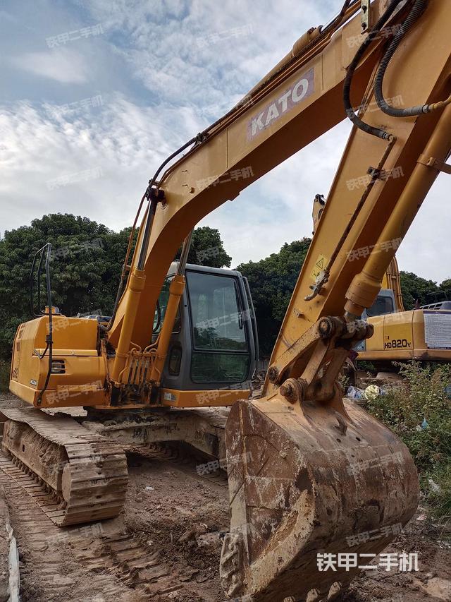 加藤hd512r5挖掘机