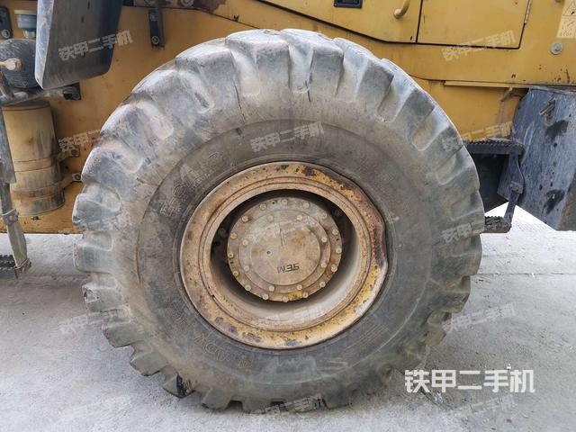 左后轮（行走机构）