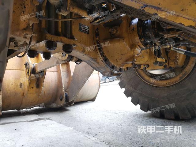 前驱动桥（液压/传动系统）