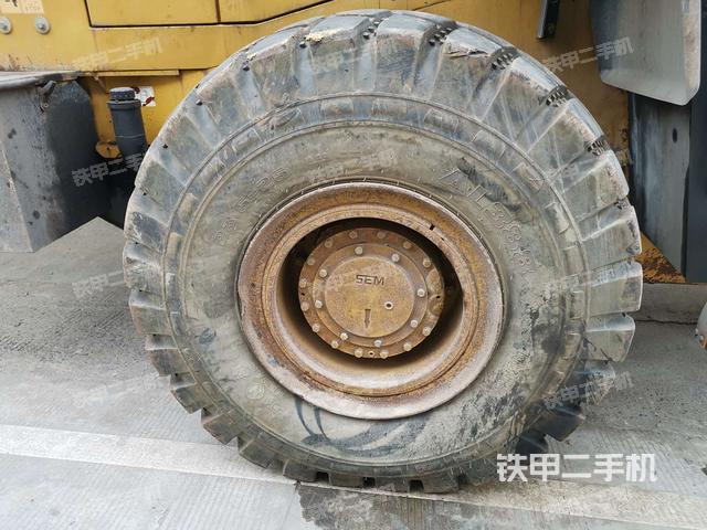 右后轮（行走机构）