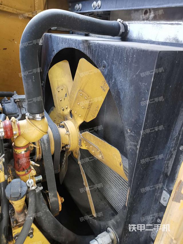 散热器正面（动力系统）