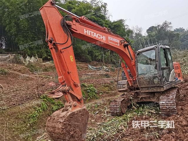 日立ZX130-5A挖掘机