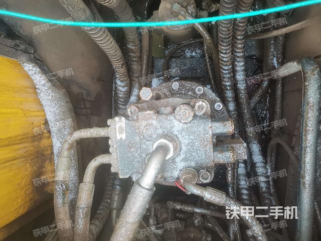 回转马达(上车部件) 回转马达(上车部件)