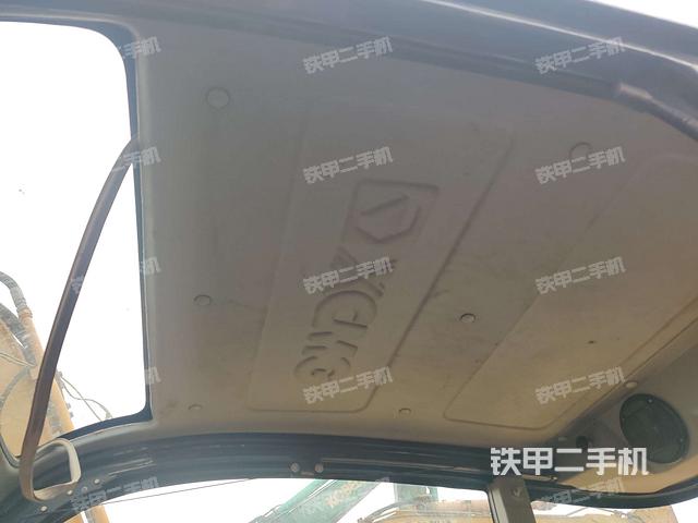 顶棚整体（驾驶室部分）