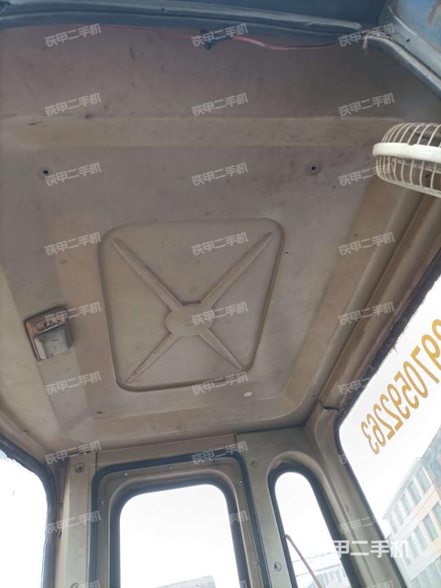 顶棚整体  内（驾驶室部分）