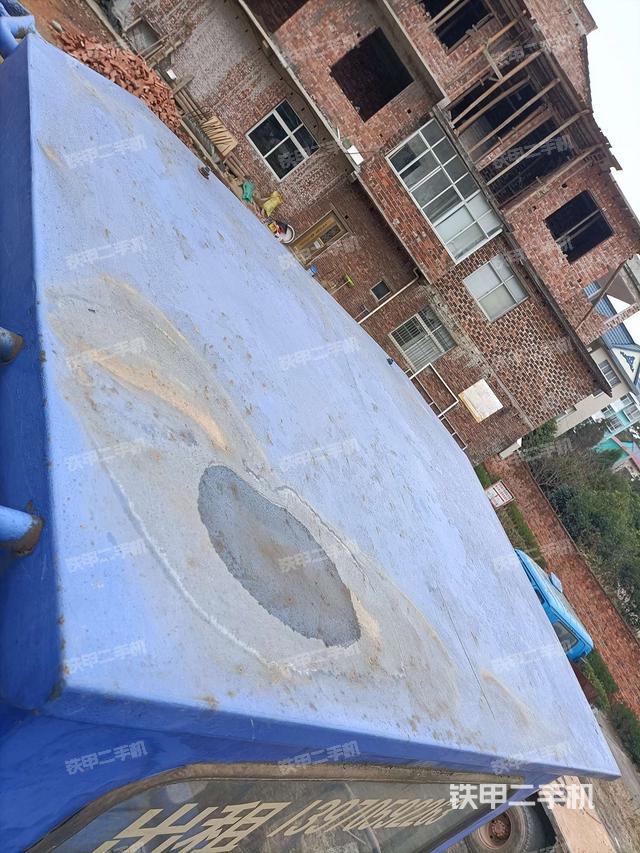 小时表里程数(驾驶室部分) 小时表里程数(驾驶室部分)