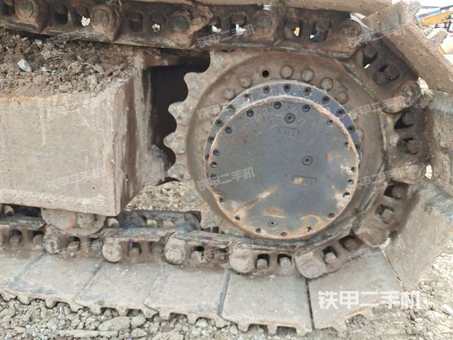 左驱动轮(行走机构) 左驱动轮(行走机构)