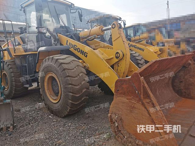 右前45°（整机外观）