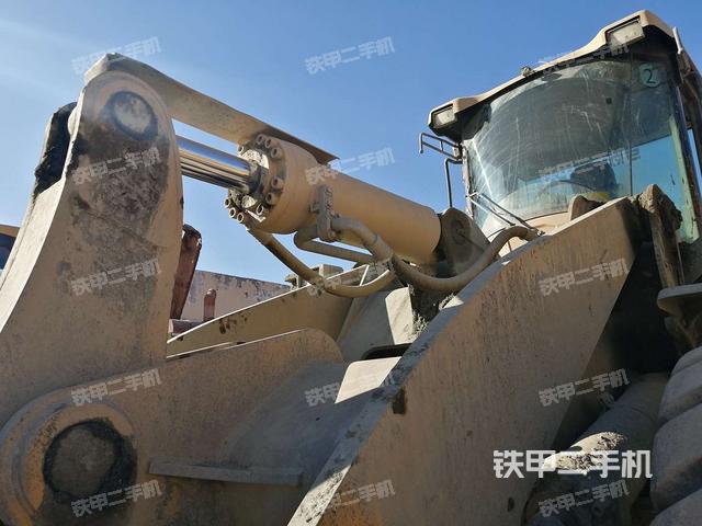 铲斗油缸侧面（工作装置）