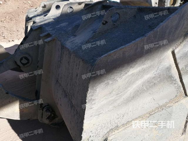 铲斗后45°（工作装置）