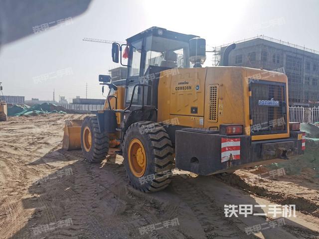 左后45°(整机外观) 左后45°(整机外观)