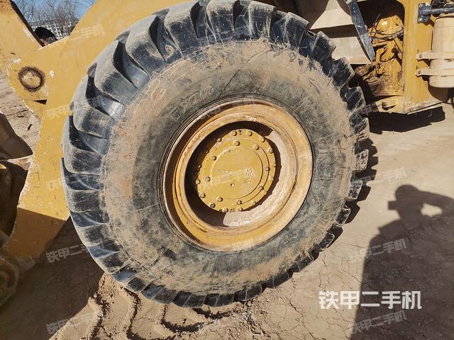 山工sem650b装载机