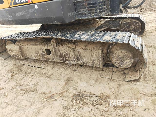 左侧履带整体 （行走机构）