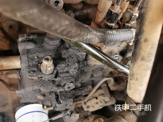 发动机室（上车部件）