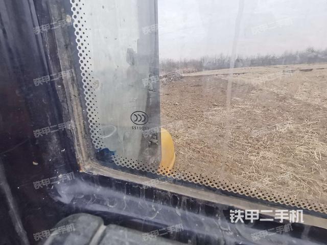 后窗玻璃角标(驾驶室部分) 后窗玻璃角标(驾驶室部分)