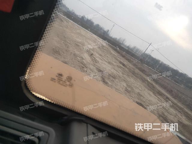 后窗玻璃角标（驾驶室部分）