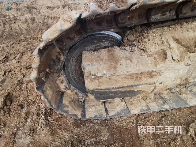 左导向轮（行走机构）