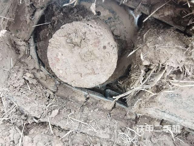 左驱动轮（行走机构）