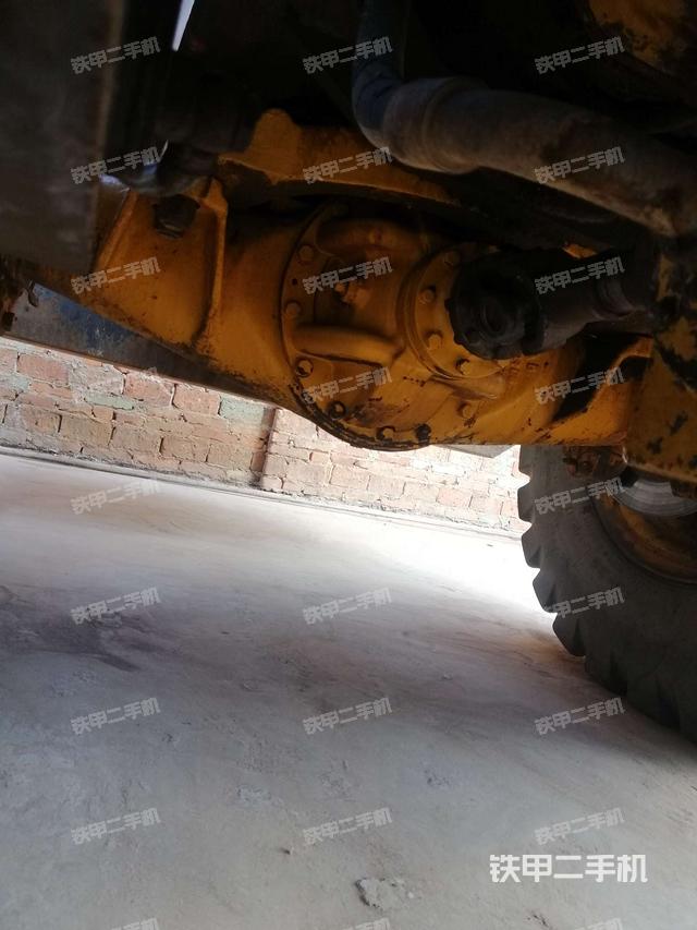 后驱动桥(液压/传动系统) 后驱动桥(液压/传动系统)