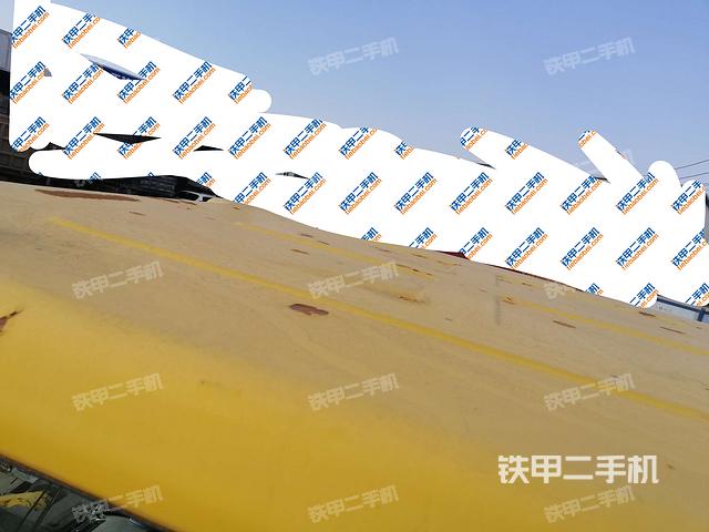 驾驶室顶部 外(驾驶室部分) 驾驶室顶部 外(驾驶室部分)