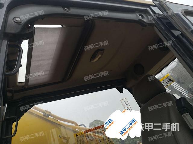 顶棚整体(驾驶室部分) 顶棚整体(驾驶室部分)