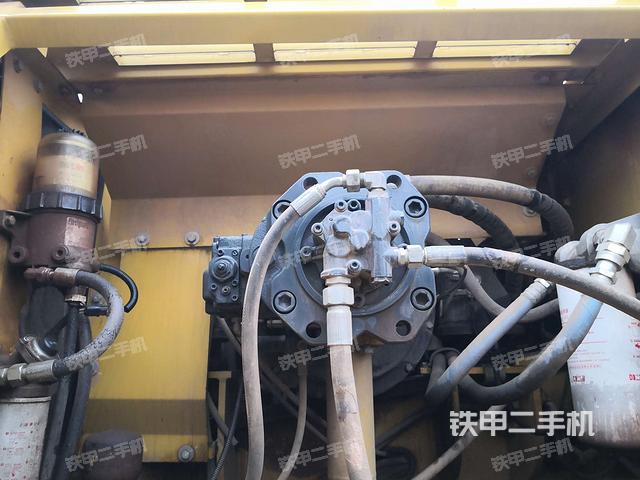 液压泵室（大件舱室）