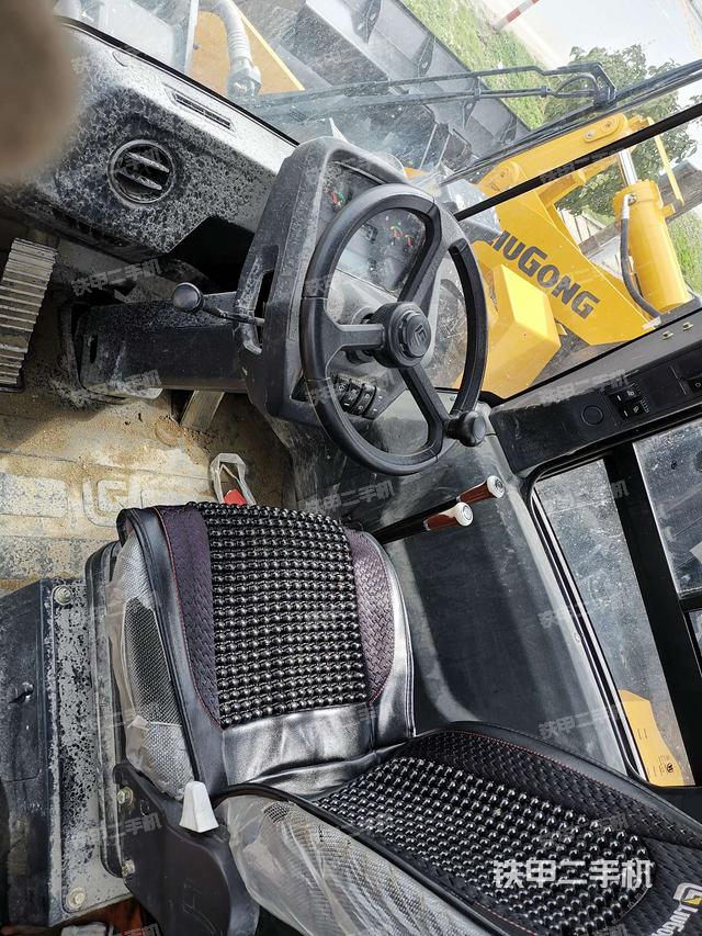 柳工clg855n装载机