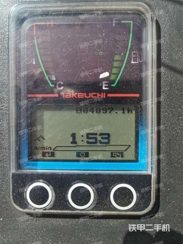 显示屏 (驾驶室部分) 显示屏 (驾驶室部分)