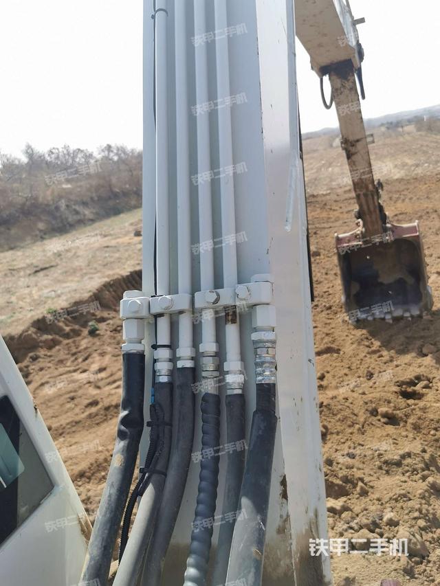 大臂根部 斜(工作和回转装置) 大臂根部 斜(工作和回转装置)