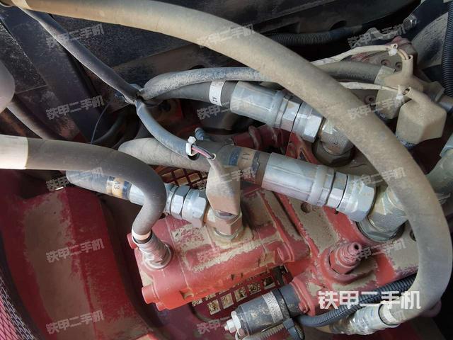 液压泵室(大件舱室) 液压泵室(大件舱室)