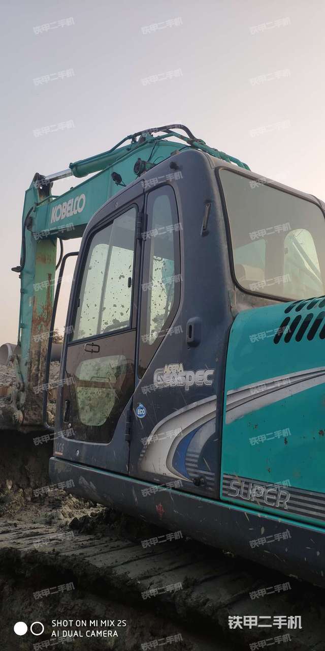 泰州市二手神钢sk350lc-8挖掘机-驾驶室左后45度实拍图-263