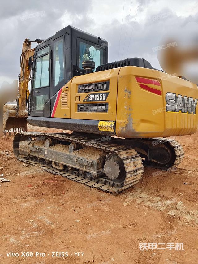 三一重工sy155h挖掘机