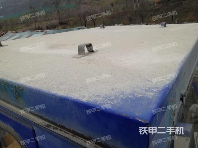 驾驶室顶部 外（驾驶室部分）