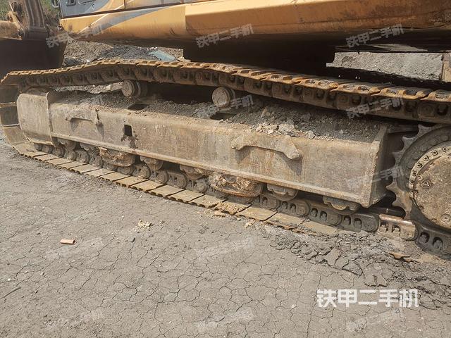 左侧履带整体 （行走机构）