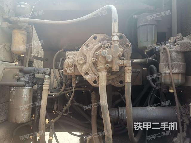 液压泵室（大件舱室）