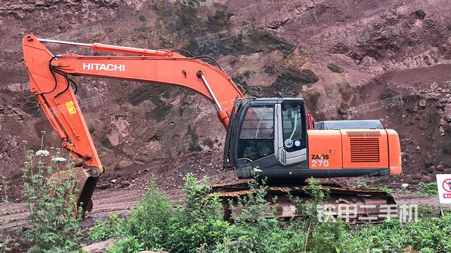日立zx250lc-3挖掘机
