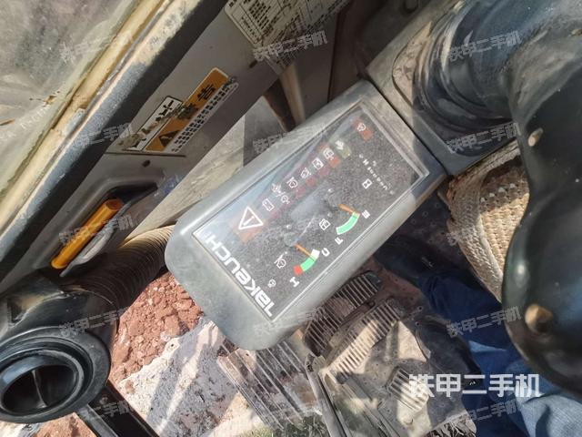 显示屏 (驾驶室部分) 显示屏 (驾驶室部分)