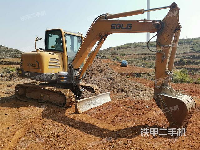 山东临工e655f挖掘机
