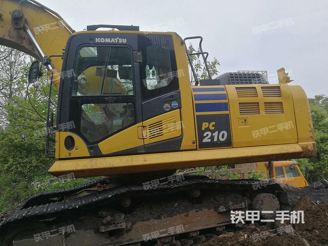 小松pc210-10挖掘機