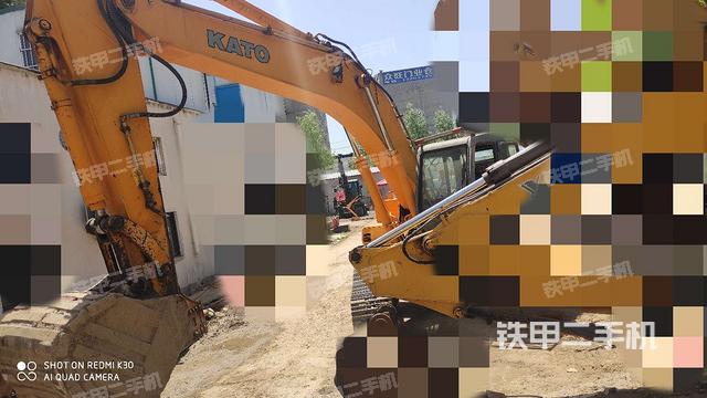 加藤HD1023R挖掘机