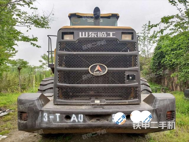 正后方（整机外观）