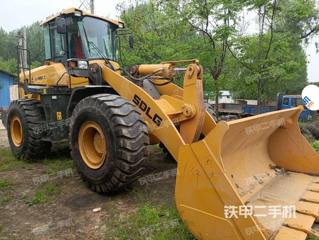 右前45°（整机外观）