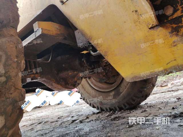 后驱动桥(液压/传动系统) 后驱动桥(液压/传动系统)