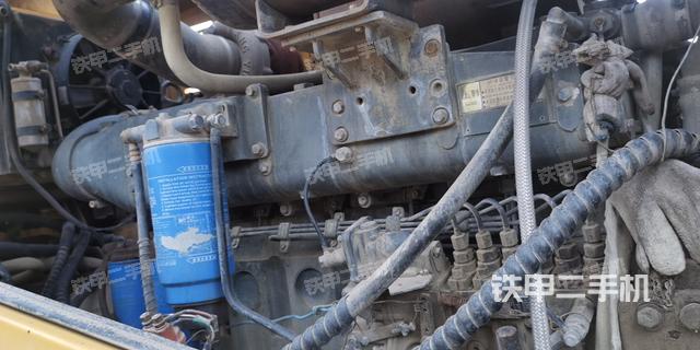 发动机左侧（整机外观及大件）