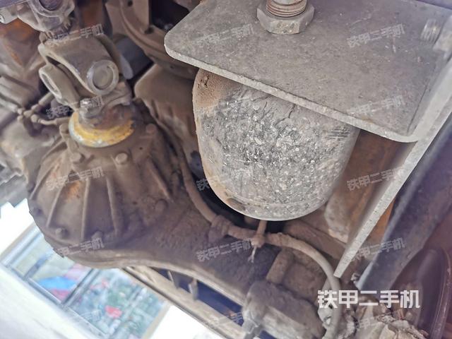 后驱动桥（液压/传动系统）