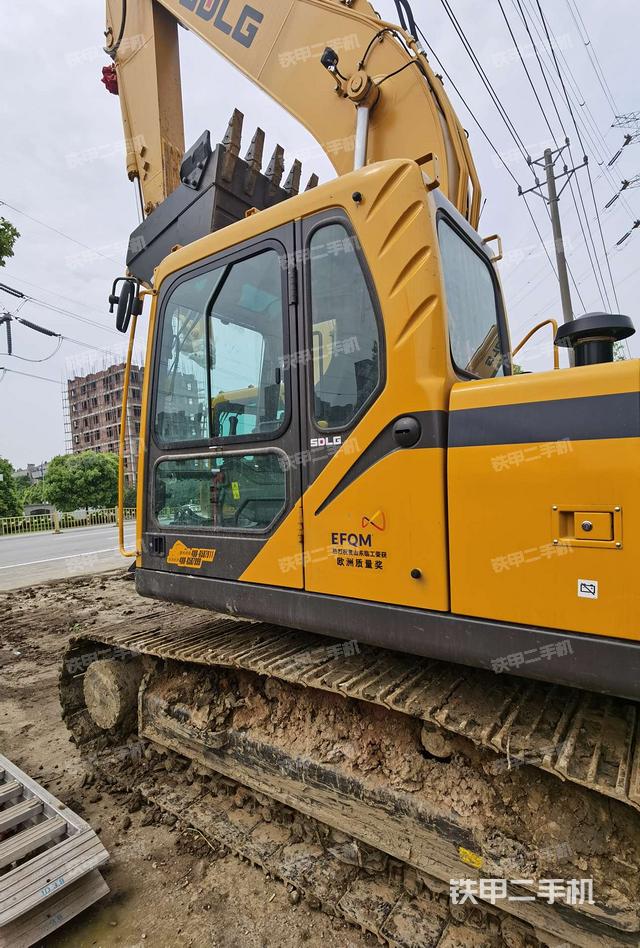 山東臨工e6210f挖掘機