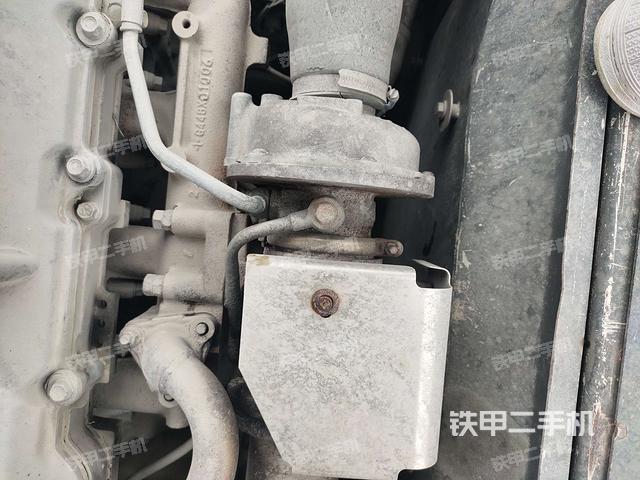 增压器特写(上车部件) 增压器特写(上车部件)