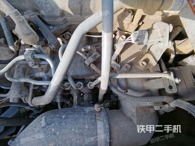 气门室盖螺丝特写（上车部件）