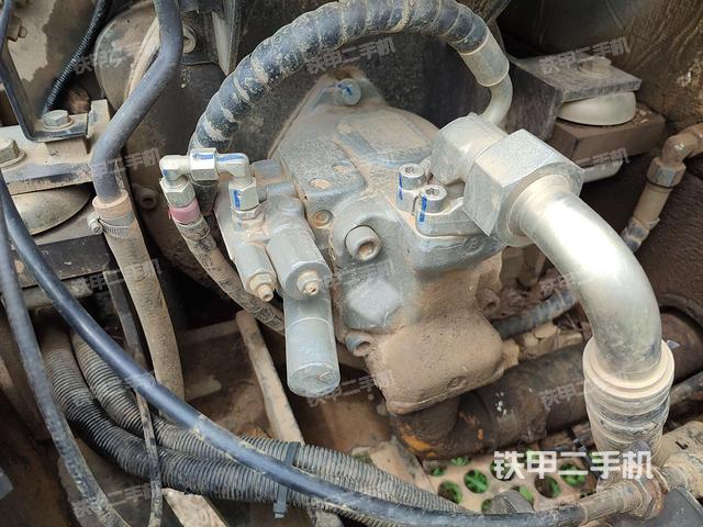 液压泵室（大件舱室）